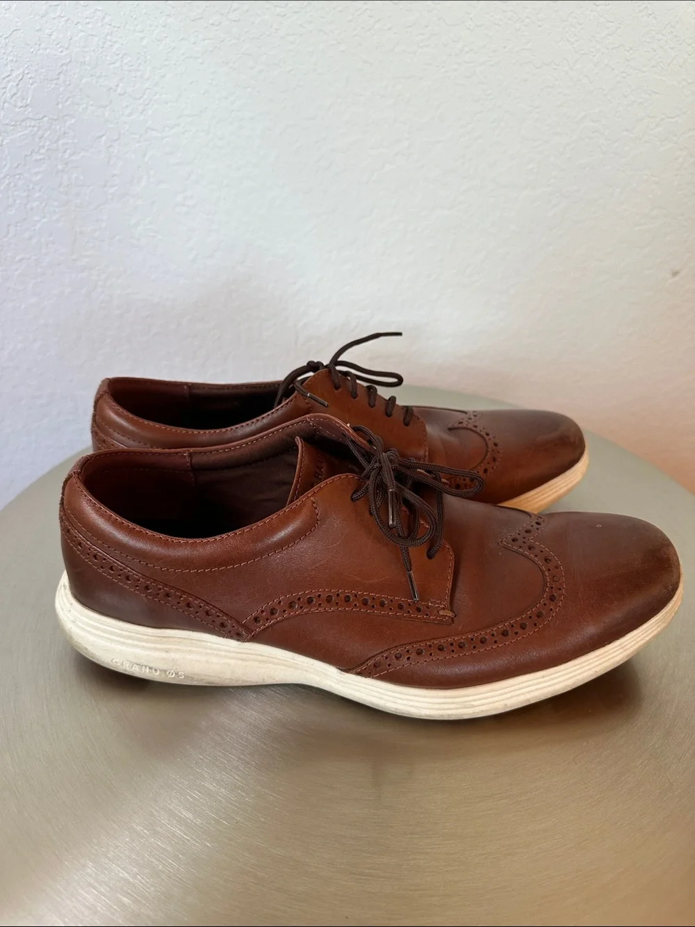 Cole Haan Chestnut Brown Leather Wingtip Derby with White Sole Sz 11 Gran OS